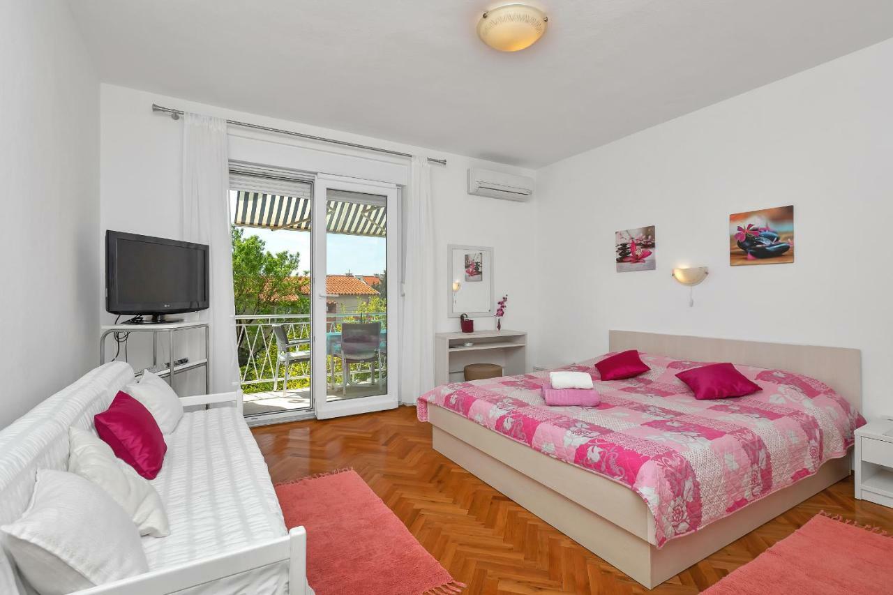 Mirjana & Ivo Appartement Makarska Buitenkant foto