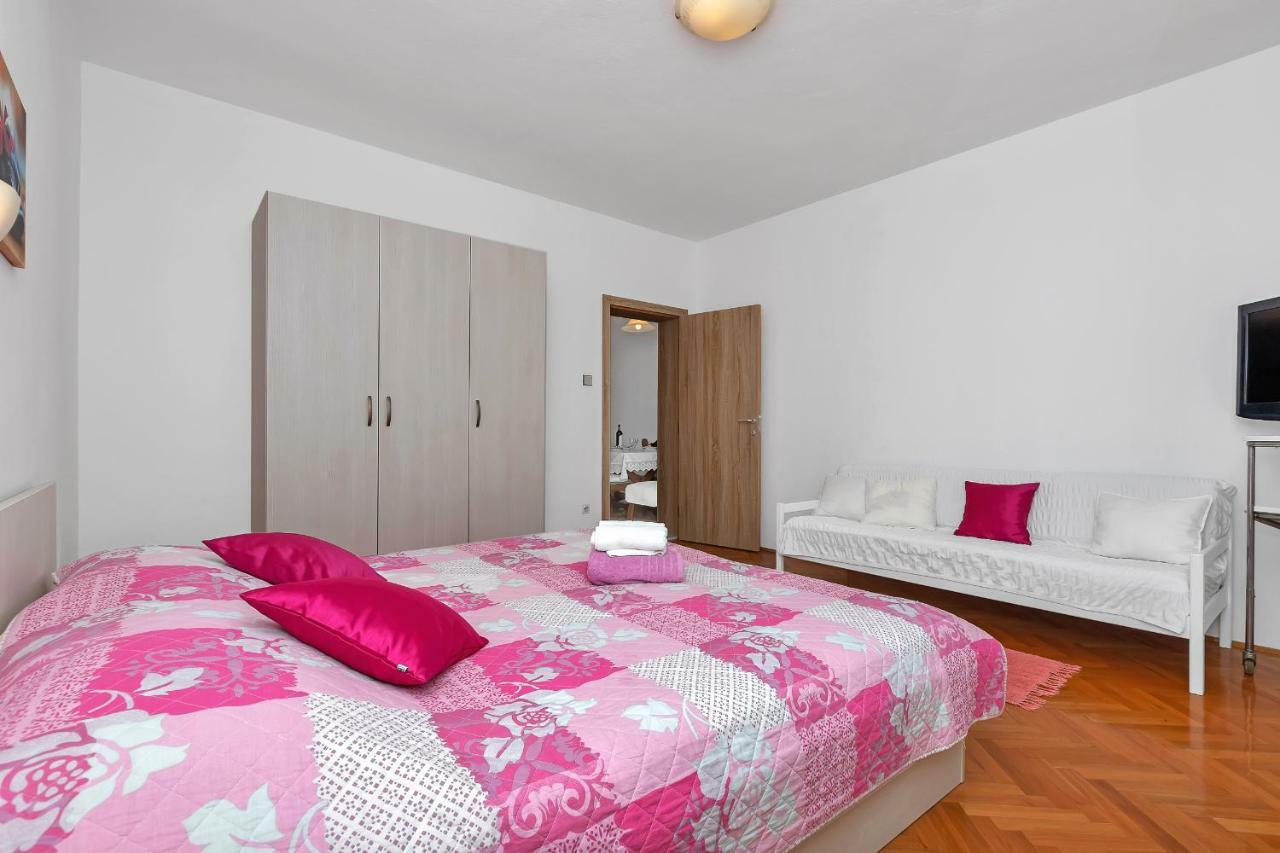 Mirjana & Ivo Appartement Makarska Buitenkant foto